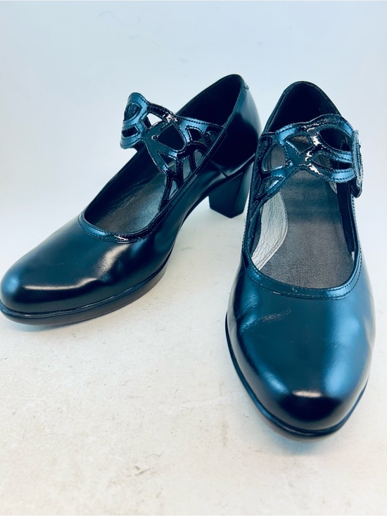 Naot Shoes - Naot Black Crinkle Luma Mary Jane Adjustable Strap Heels, size 40 9 9.5